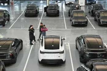 Prodaje se najjeftinija Tesla na svetu: Zašto je niko ne želi kupiti? Polovni automobili, polovan auto, prodajem auto na sajtu za polovne automobile prodajemauto.rs