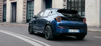 Nova Lancia Ypsilon: Redefinisano Uživanje u Vožnji Polovni automobili, polovan auto, prodajem auto na sajtu za polovne automobile prodajemauto.rs
