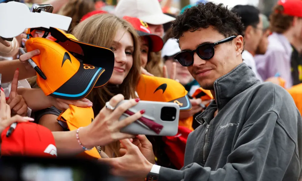 Norris Očekuje Iznenađenje Od Ferrarija Nakon Preuranjenih McLaren Prognoza Polovni automobili, polovan auto, prodajem auto na sajtu za polovne automobile prodajemauto.rs
