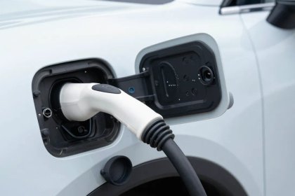 Električna vozila pod lupom: Koliko stvarno donose, a koliko koštaju – globalno i u Srbiji Prodajem Auto