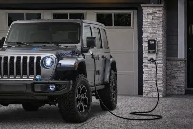 Dizali su ih u nebesa, a sada se pojavljuju ozbiljna pitanja: Plug-in hibridi imaju znatno više kvarova od benzinaca Prodajem Auto