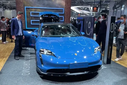 Električni Porsche CarNow365