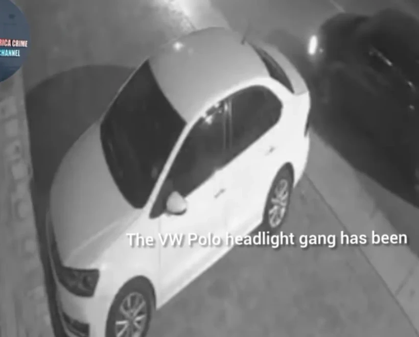 Snimljena kradja farova CarNow365