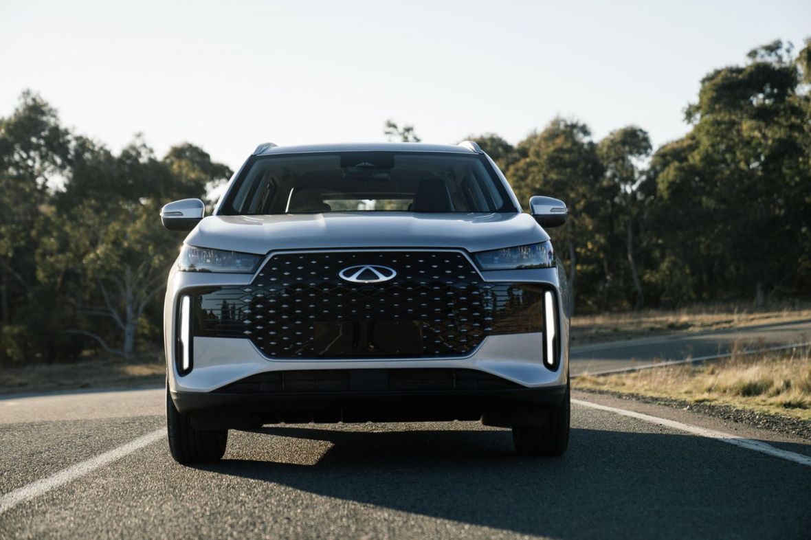 Chery Tiggo 4Pro: Novi kineski krosover koji osvaja srpsko tržište povoljnom cenom i bogatom opremom Polovni automobili, polovan auto, prodajem auto na sajtu za polovne automobile prodajemauto.rs