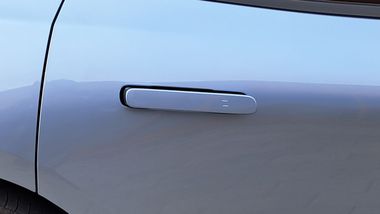 Kina zabranila elektronske brave na električnim automobilima: Posledice će osetiti cela auto-industrija Prodajem Auto