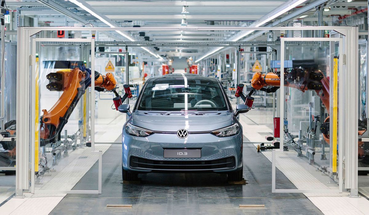Radikalne mere: Volkswagen i Stellantis predlažu plan za spas evropske auto-industrije Prodajem Auto