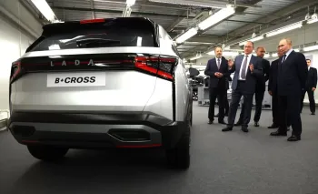 AvtoVAZ predstavio Putinu buduće novitete Polovni automobili, polovan auto, prodajem auto na sajtu za polovne automobile prodajemauto.rs