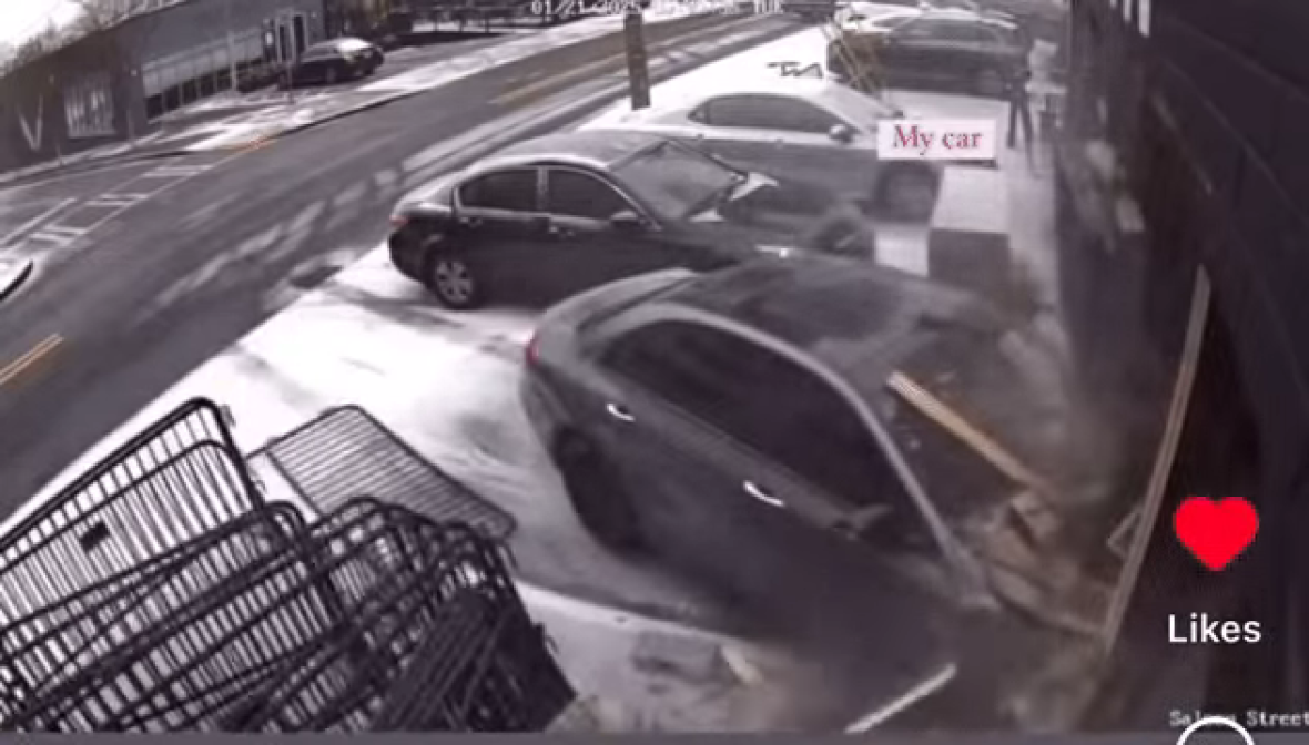 Video: Zašto Uvek Treba Voziti Oprezno na Snegu Polovni automobili, polovan auto, prodajem auto na sajtu za polovne automobile prodajemauto.rs