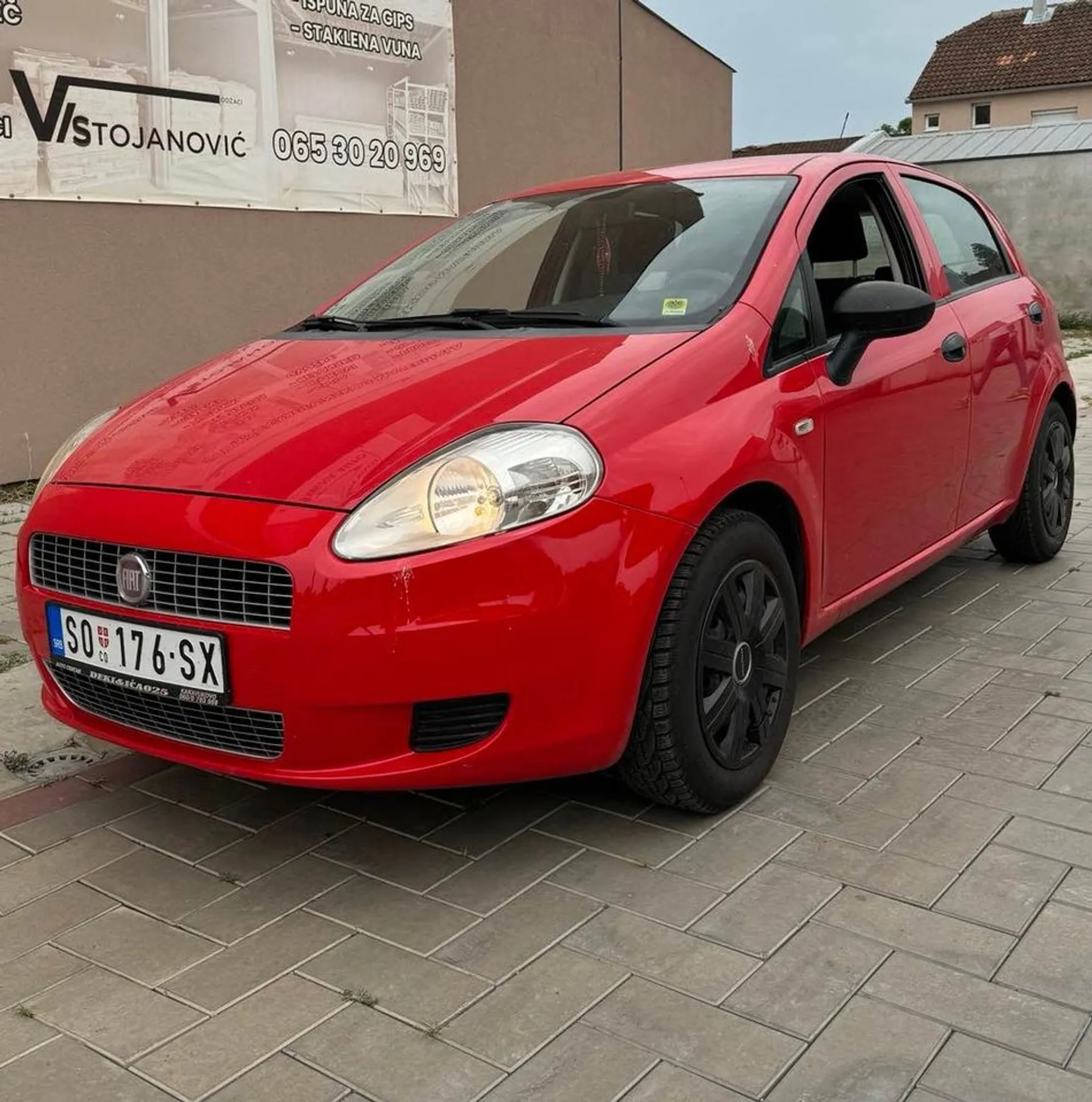 Fiat Punto 1.2 3.650 € Benzin, 2009 god. Polovni automobili, polovan auto, prodajem auto na sajtu za polovne automobile prodajemauto.rs