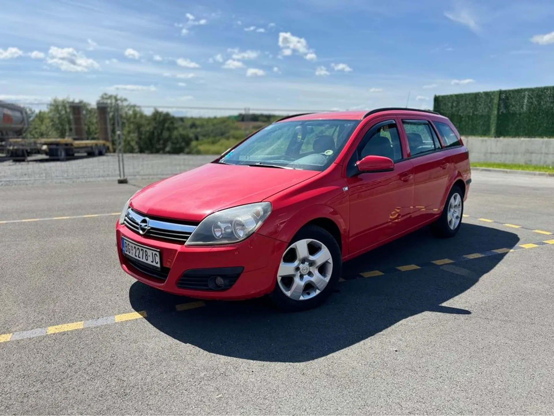 Opel Astra H 2006.god 2.300 € Dizel, 2006 god. Polovni automobili, polovan auto, prodajem auto na sajtu za polovne automobile prodajemauto.rs