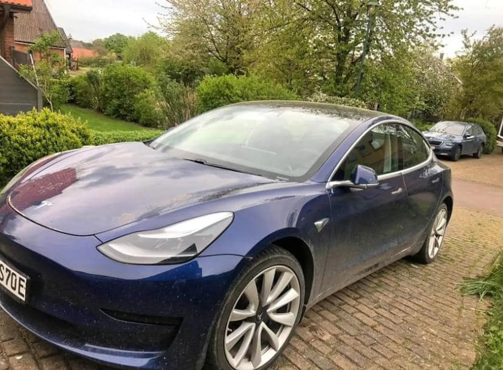 Tesla Model 3 513KS 51.000 € Električni, 2023 god. Polovni automobili, polovan auto, prodajem auto na sajtu za polovne automobile prodajemauto.rs