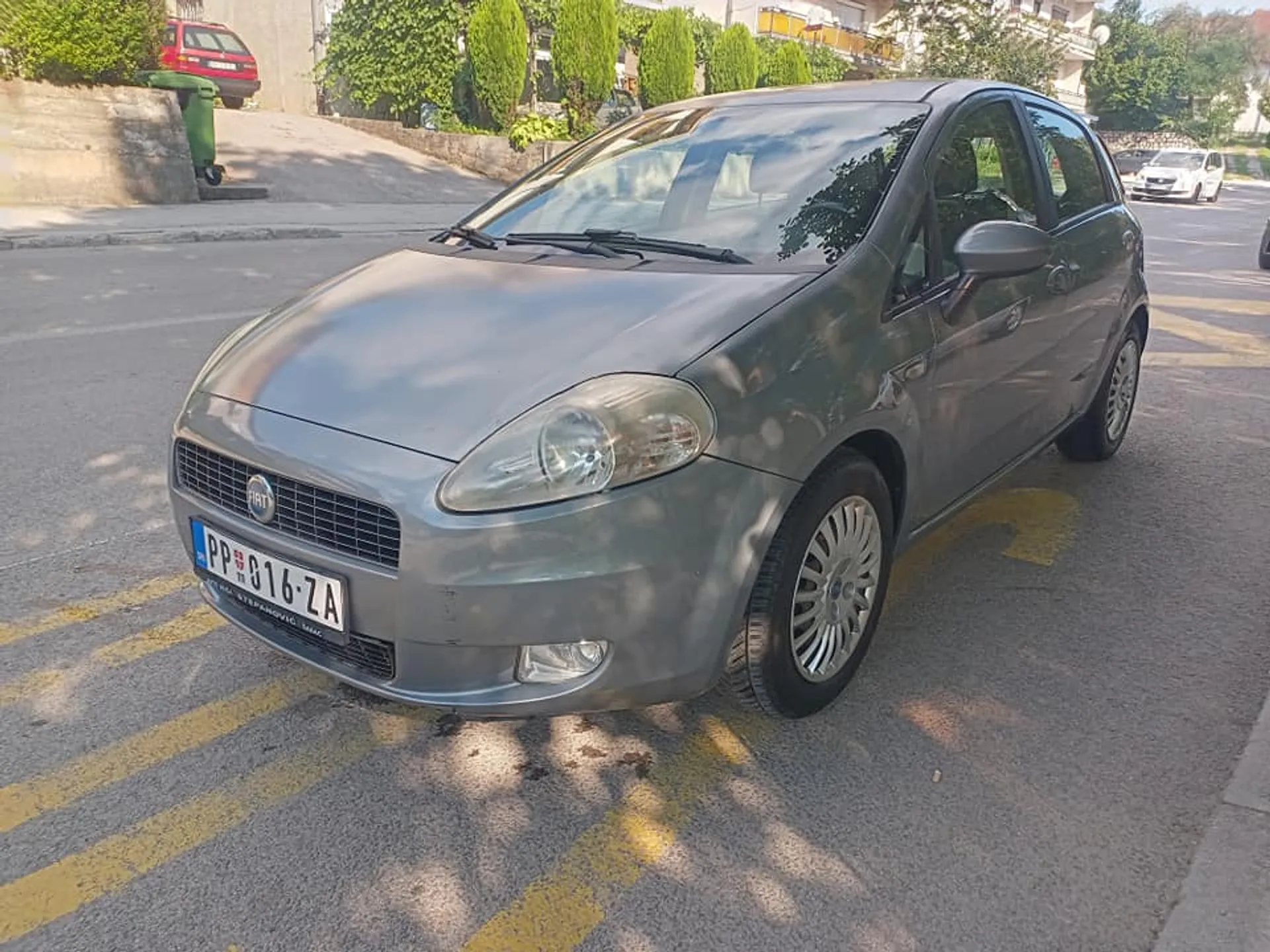 Fiat Punto 1.2 plin 2.400 € Benzin + Gas (TNG), 2006 god. Polovni automobili, polovan auto, prodajem auto na sajtu za polovne automobile prodajemauto.rs
