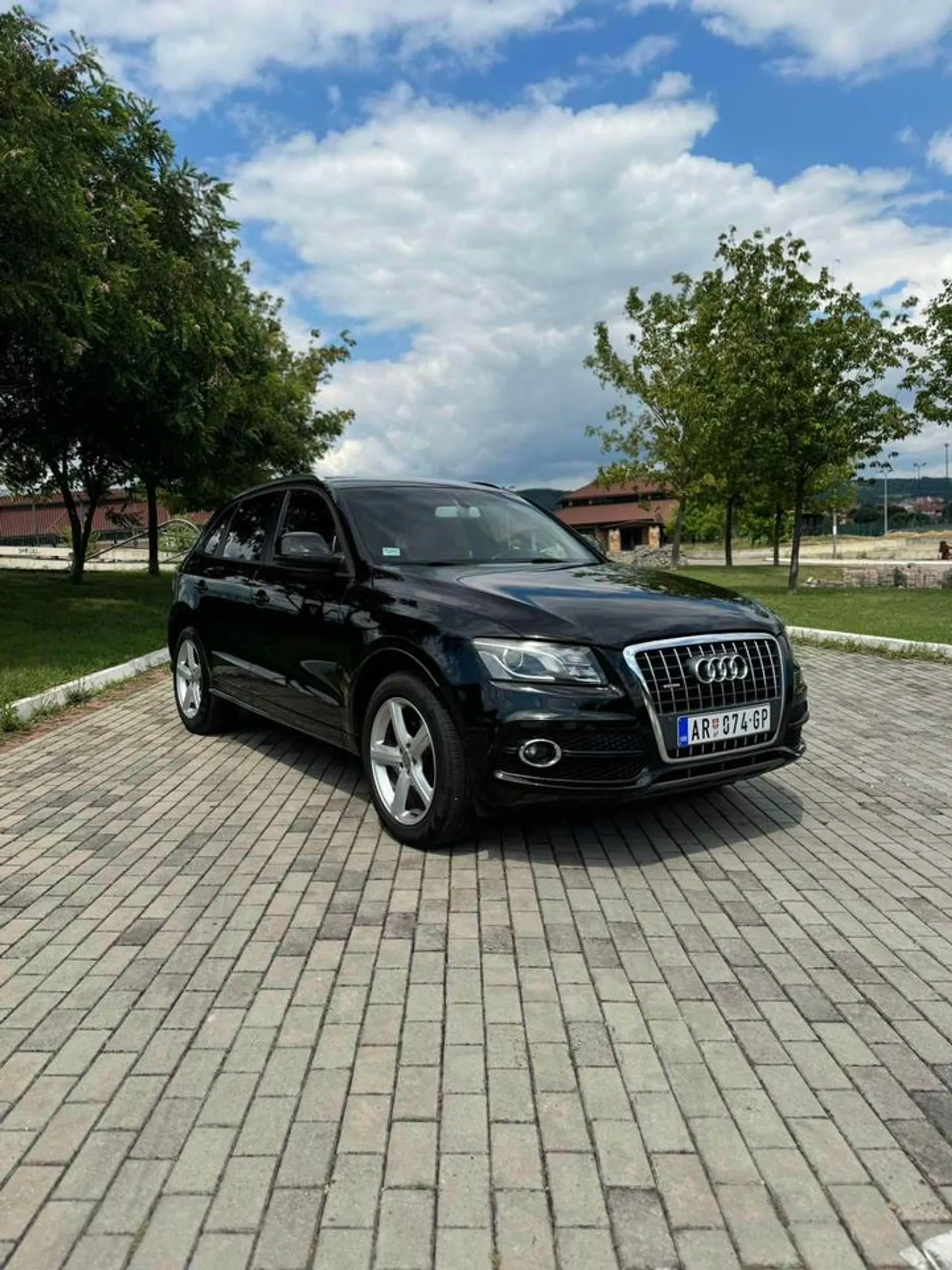 Audi Q5 S line 2.0 TDI 11.500 € Dizel, 2009 god. Polovni automobili, polovan auto, prodajem auto na sajtu za polovne automobile prodajemauto.rs