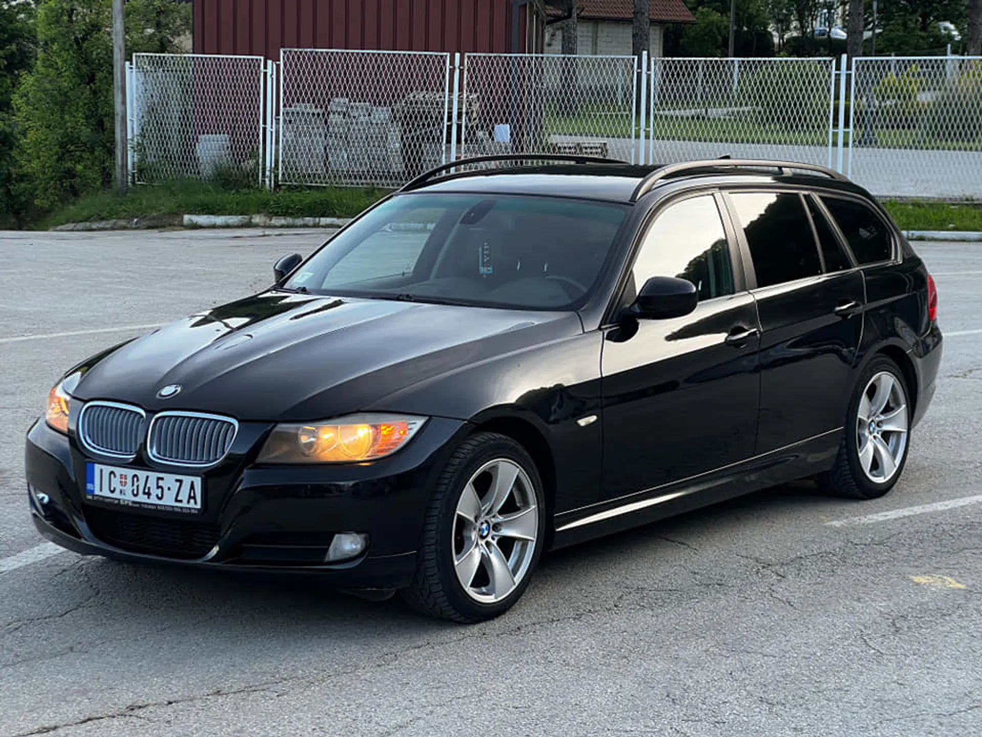 BMW 3 Series 320 xDrive RESTAYLIN6 7.500 € Dizel, 2009 god. Polovni automobili, polovan auto, prodajem auto na sajtu za polovne automobile prodajemauto.rs