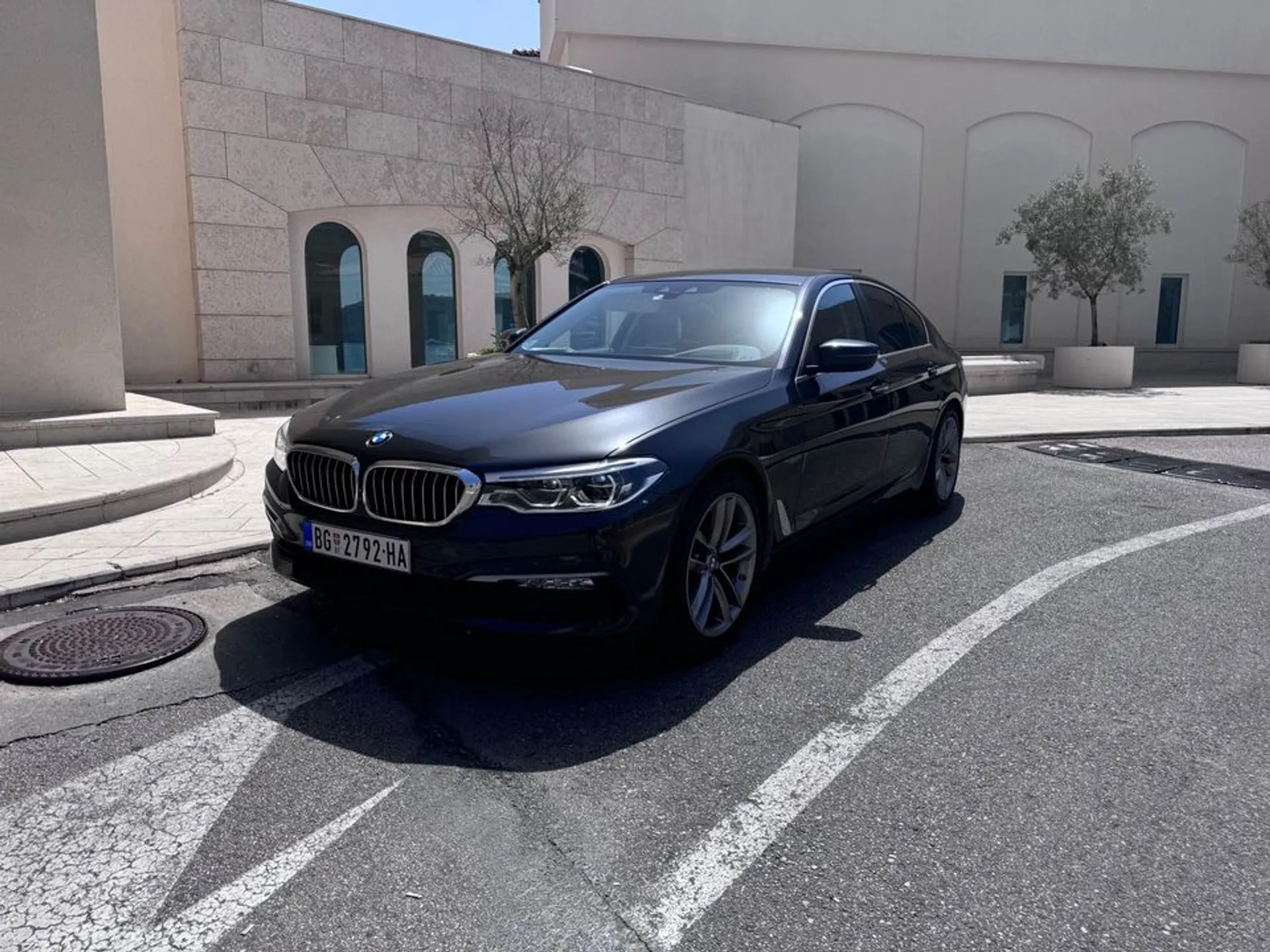 BMW 5 Series 520 individual 29.000 € Dizel, 2018 god. Polovni automobili, polovan auto, prodajem auto na sajtu za polovne automobile prodajemauto.rs