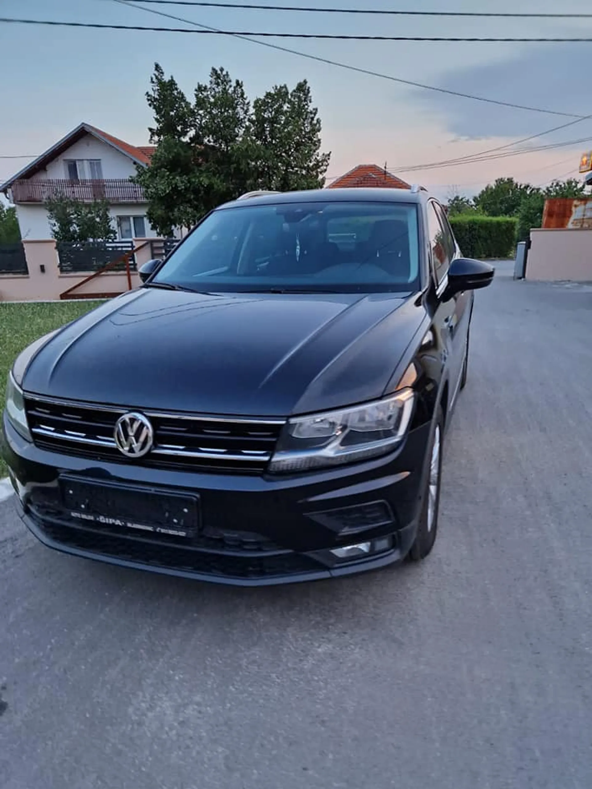Volkswagen Tiguan 2.0 TDI DSG 17.000 € Dizel, 2019 god. Polovni automobili, polovan auto, prodajem auto na sajtu za polovne automobile prodajemauto.rs