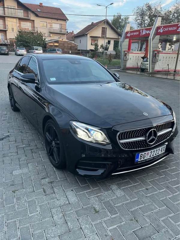 Mercedes-Benz E class 200 2.0 AMG style Dizel, 2017 god.