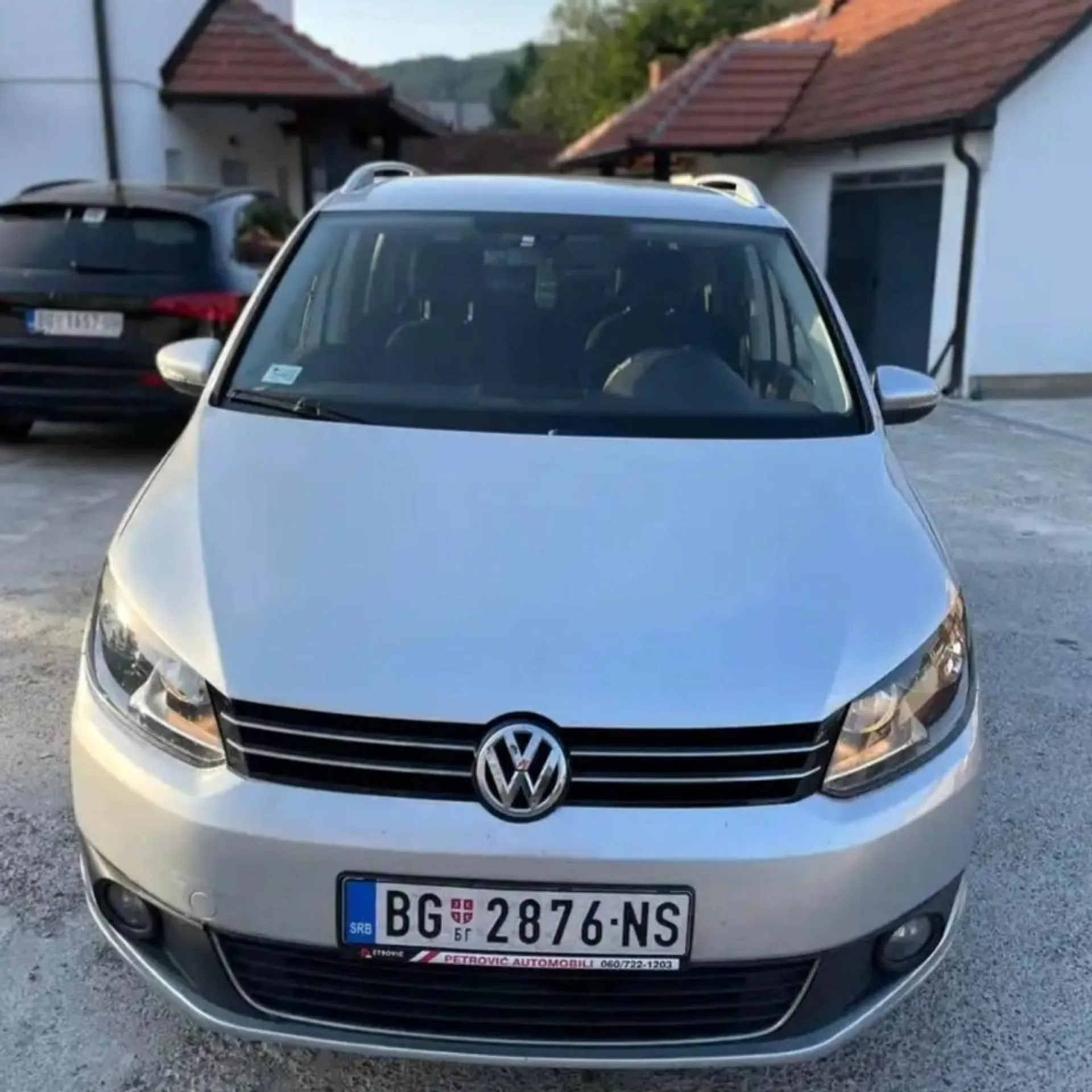Volkswagen Touran 6.399 € Dizel, 2013 god. Polovni automobili, polovan auto, prodajem auto na sajtu za polovne automobile prodajemauto.rs