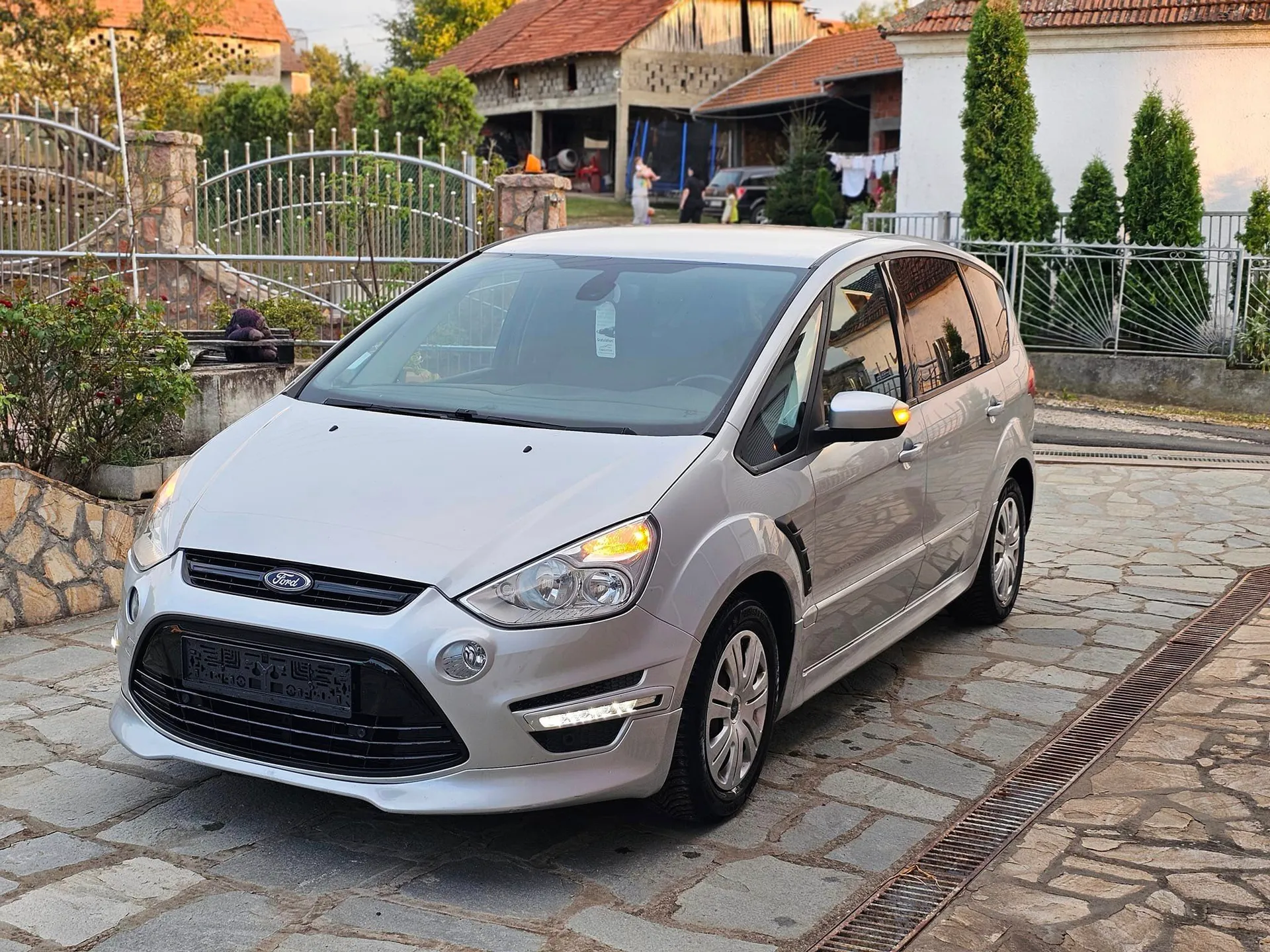 Ford S-Max 2.0 TDCI 6.500 € Dizel, 2012 god. Polovni automobili, polovan auto, prodajem auto na sajtu za polovne automobile prodajemauto.rs