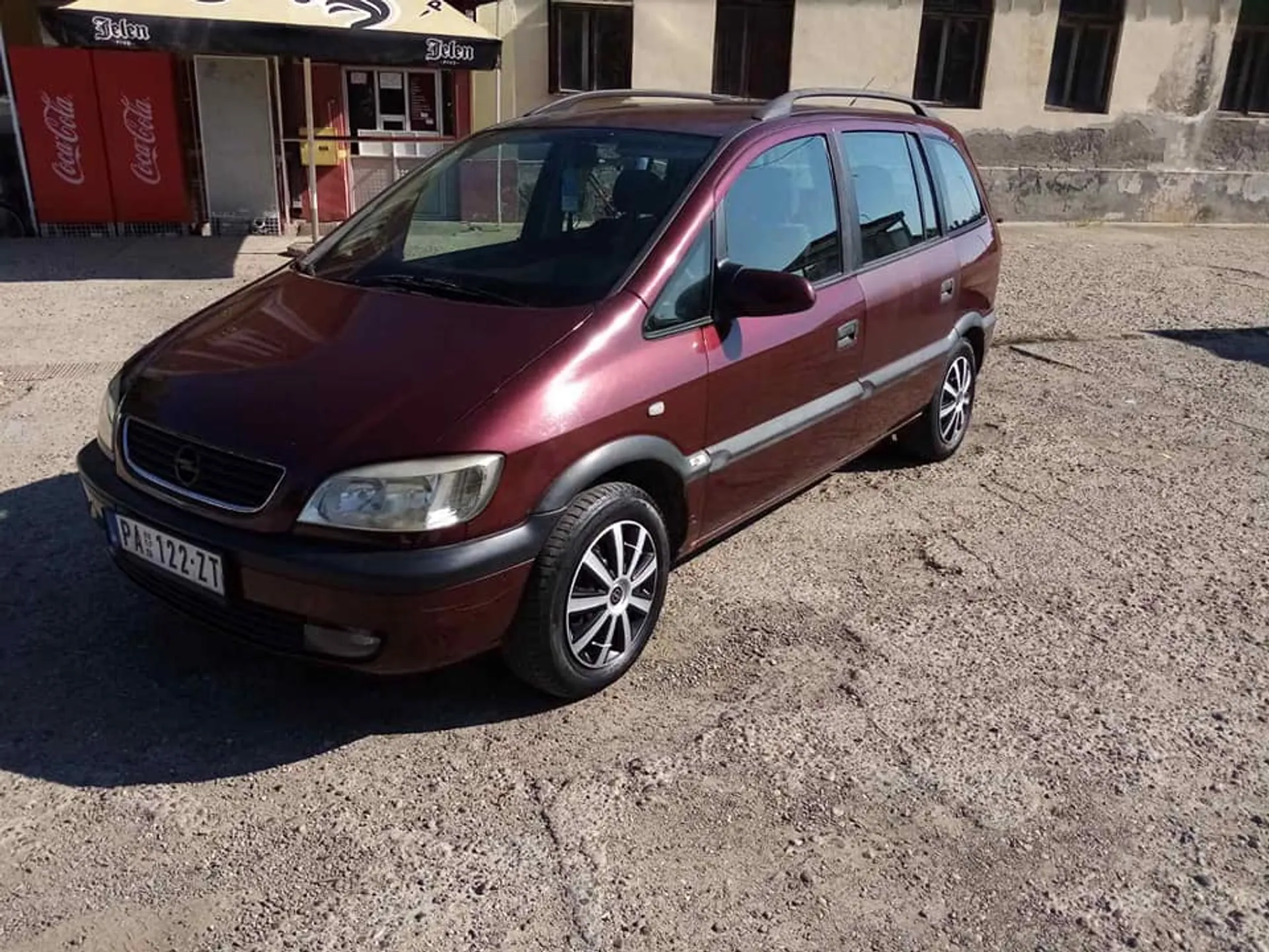 Opel Zafira 1.6 1.150 € Benzin + Gas (TNG), 2002 god. Polovni automobili, polovan auto, prodajem auto na sajtu za polovne automobile prodajemauto.rs