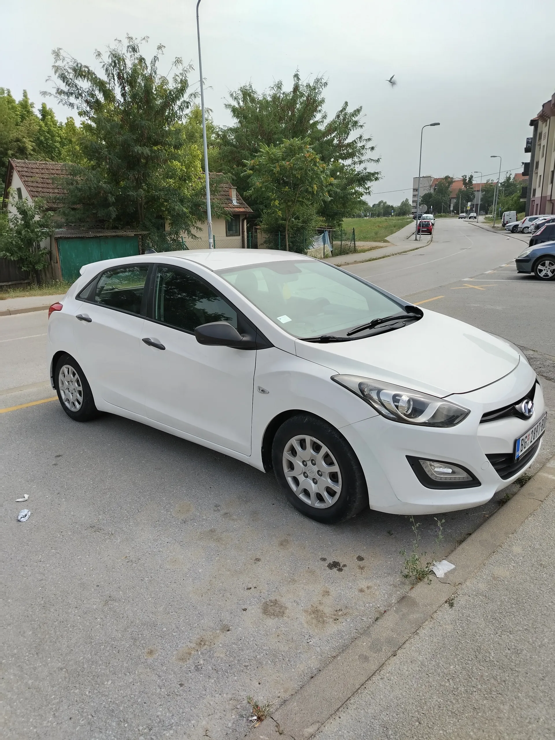 Hyundai i30 5.300 € Benzin + Metan (CNG), 2014 god. Polovni automobili, polovan auto, prodajem auto na sajtu za polovne automobile prodajemauto.rs