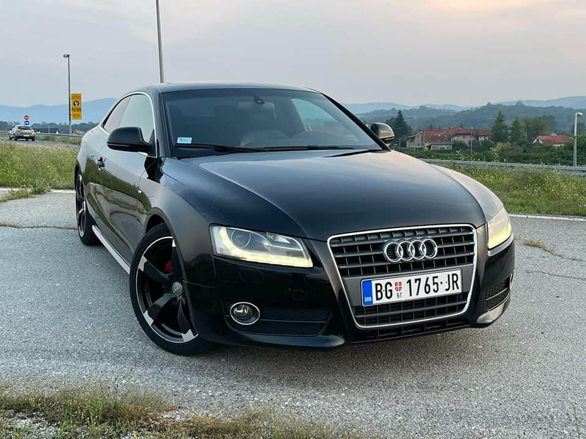 Audi A5 1.8 tfsi 3xS-line 9.350 € Benzin, 2010 god. Polovni automobili, polovan auto, prodajem auto na sajtu za polovne automobile prodajemauto.rs