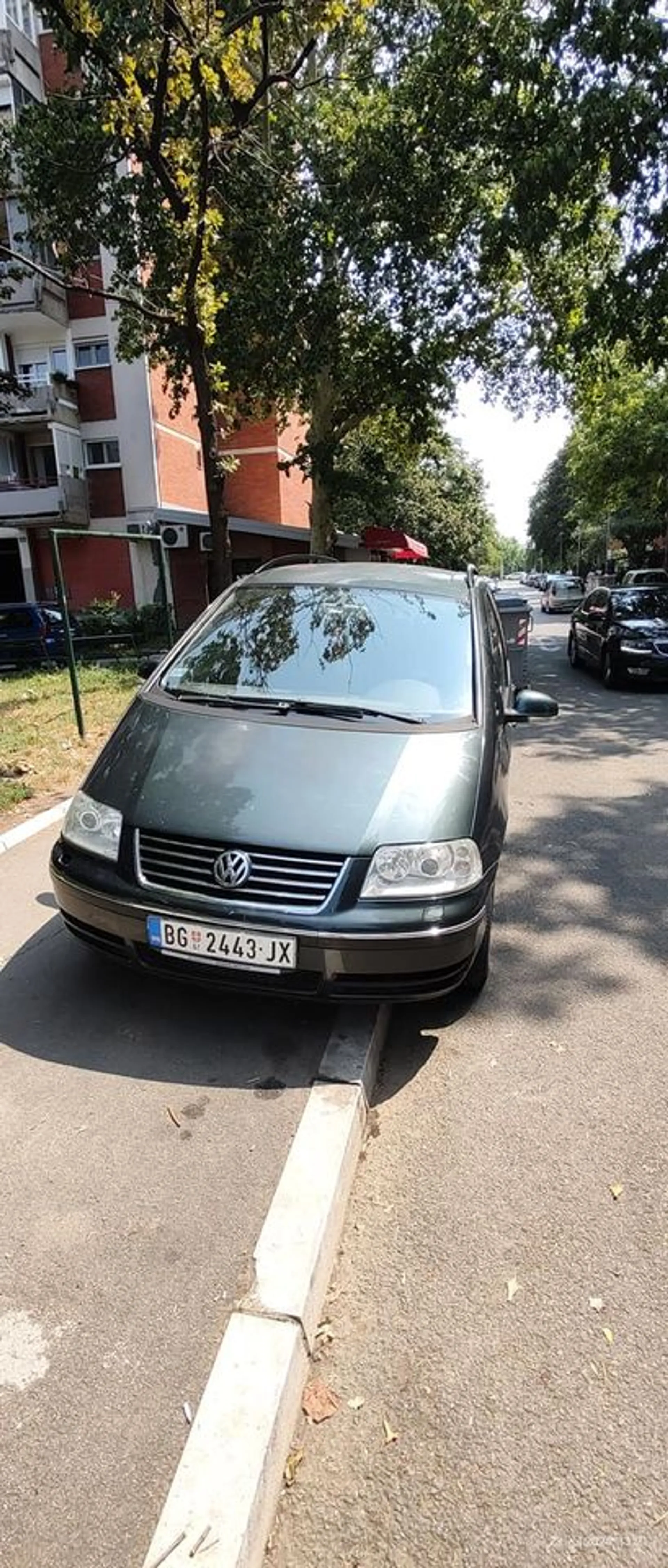 Volkswagen Sharan Dizel, 2005 god. Polovni automobili, polovan auto, prodajem auto na sajtu za polovne automobile prodajemauto.rs
