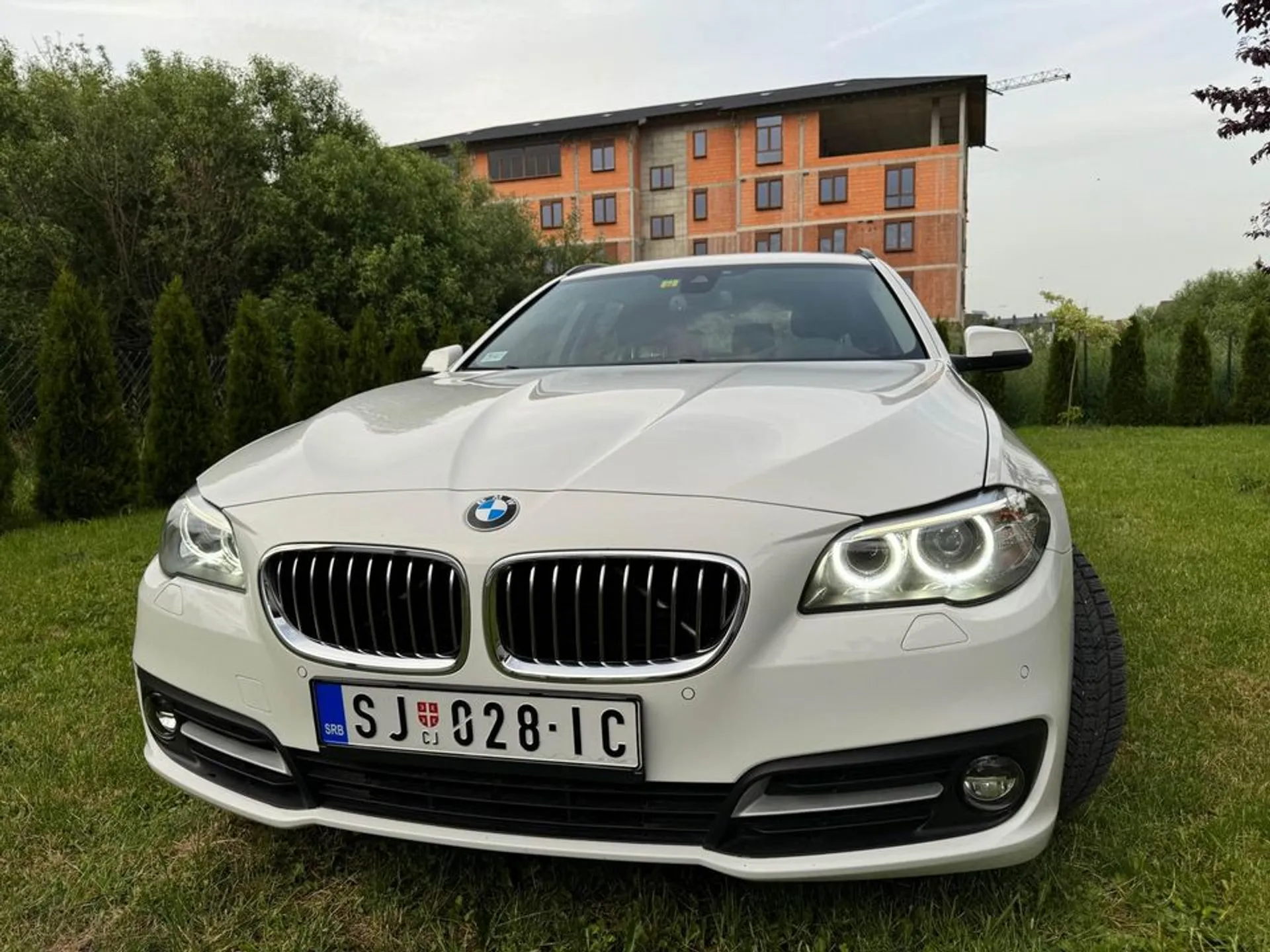 BMW 5 Series 520 xDrive 16.900 € Dizel, 2016 god. Polovni automobili, polovan auto, prodajem auto na sajtu za polovne automobile prodajemauto.rs