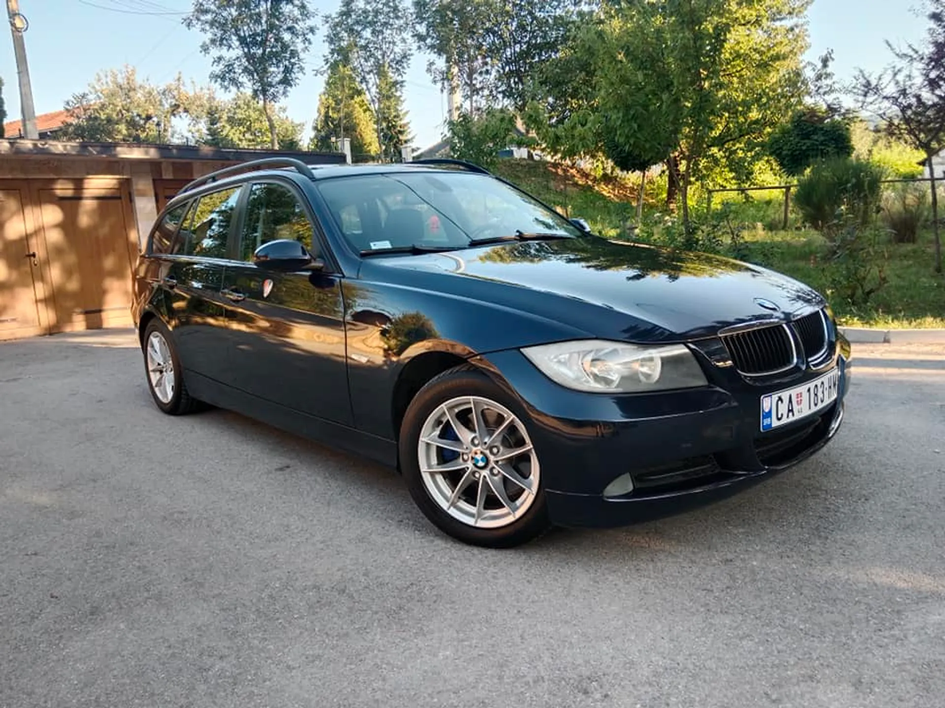 BMW 3 Series 318 E91 4.450 € Dizel, 2006 god. Polovni automobili, polovan auto, prodajem auto na sajtu za polovne automobile prodajemauto.rs