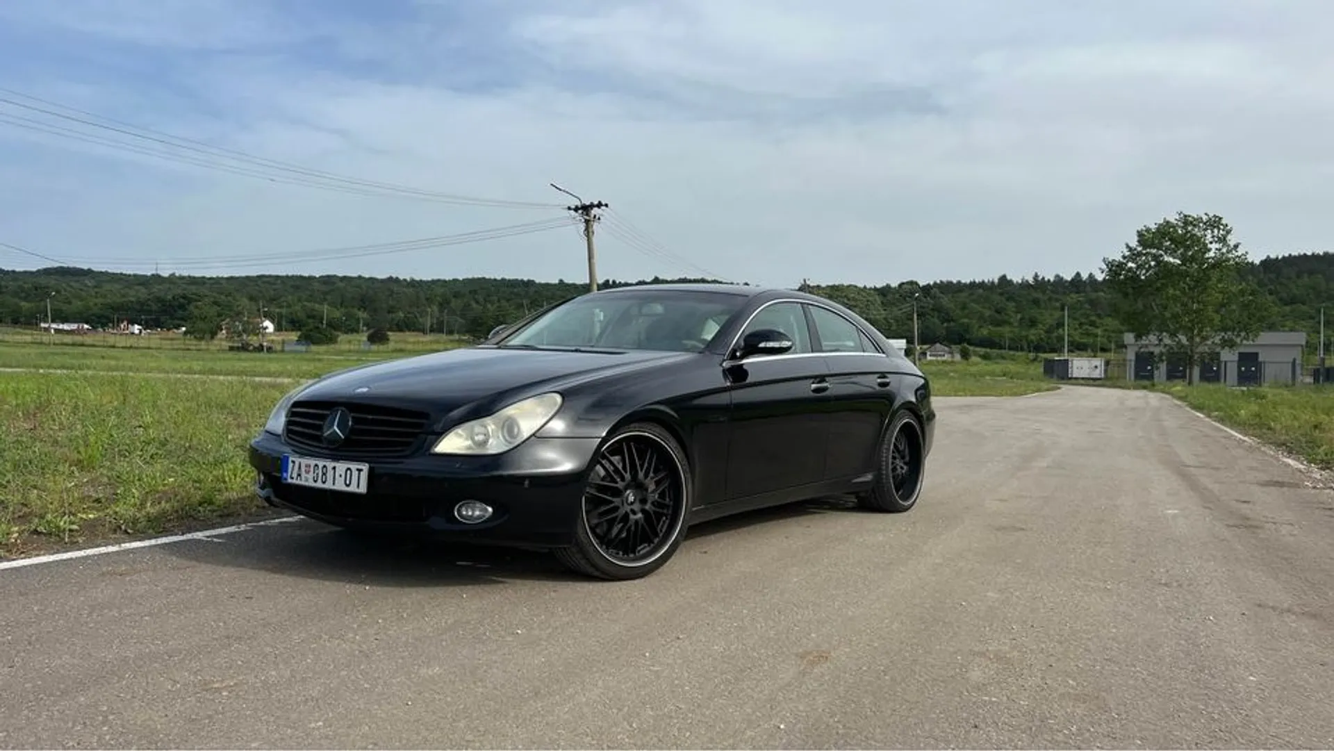 Mercedes-Benz CLS  class 500 5.5 V8 AirMatic 14.490 € Benzin, 2007 god. Polovni automobili, polovan auto, prodajem auto na sajtu za polovne automobile prodajemauto.rs