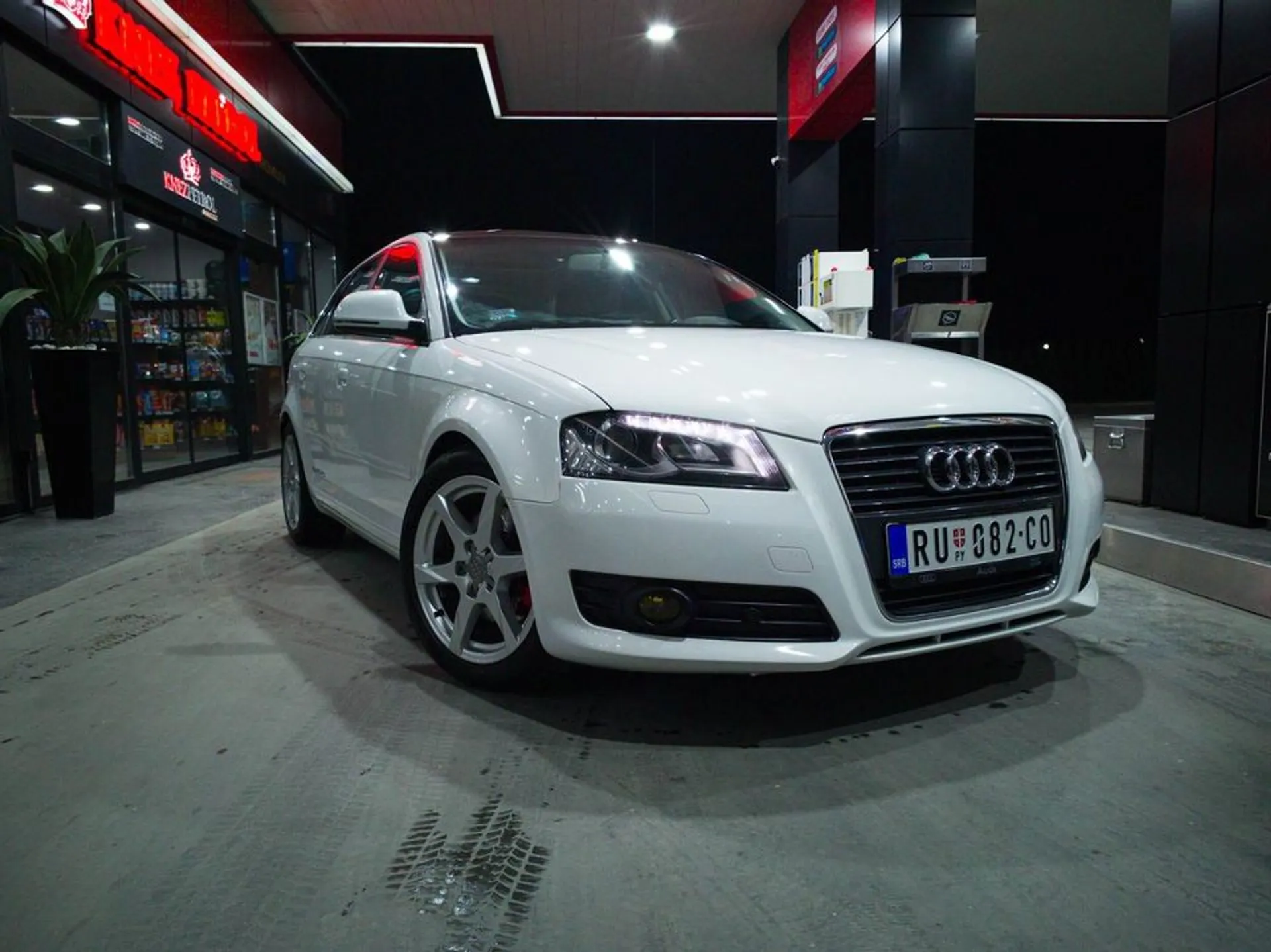 Audi A3 2.0TDI QUATTRO 8.700 € Dizel, 2010 god. Polovni automobili, polovan auto, prodajem auto na sajtu za polovne automobile prodajemauto.rs