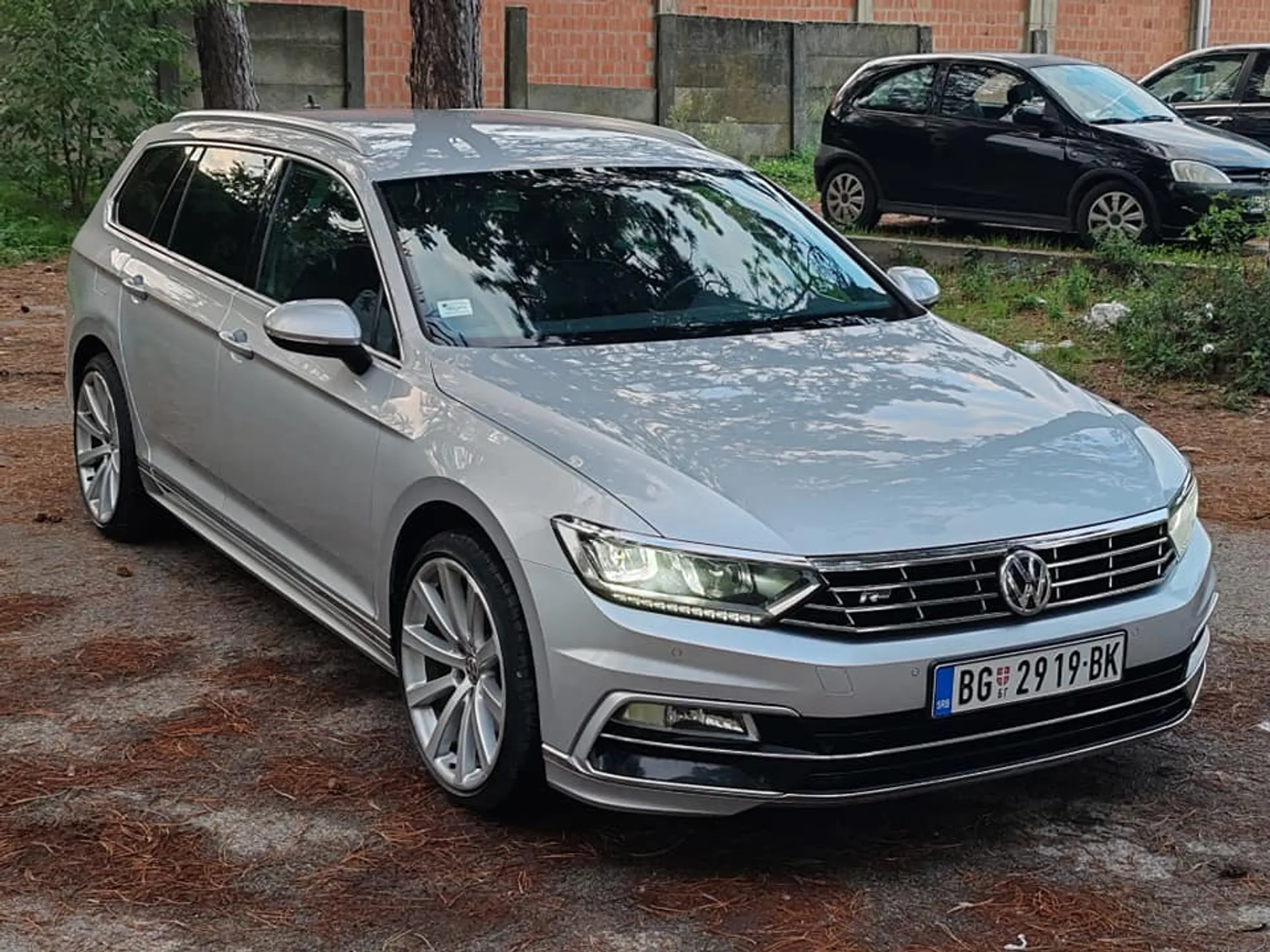 Volkswagen Passat B8 R line 16.999 € Dizel, 2017 god. Polovni automobili, polovan auto, prodajem auto na sajtu za polovne automobile prodajemauto.rs