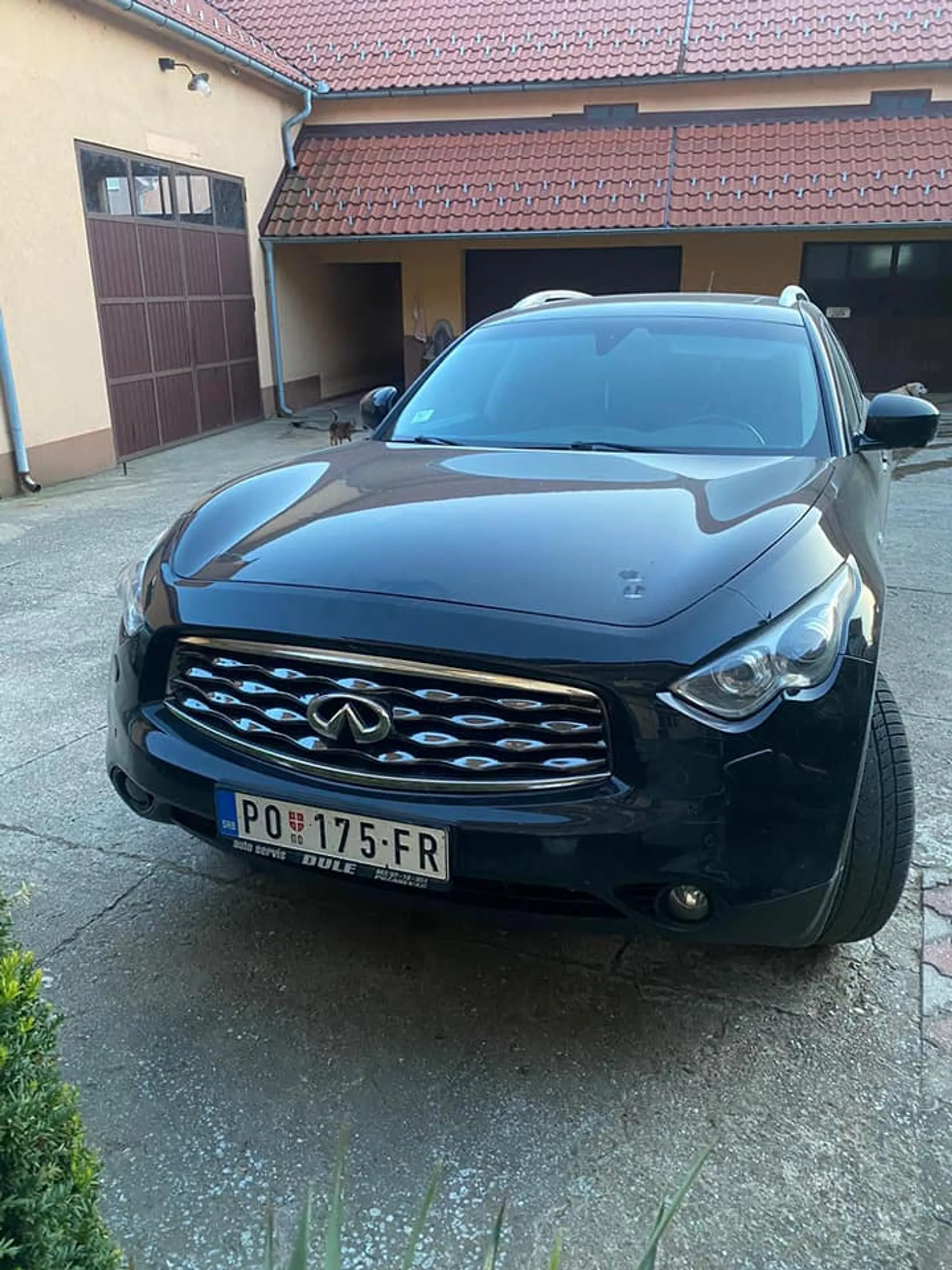 Infiniti FX FX30 2011 god 16.000 € Dizel, 2011 god. Polovni automobili, polovan auto, prodajem auto na sajtu za polovne automobile prodajemauto.rs