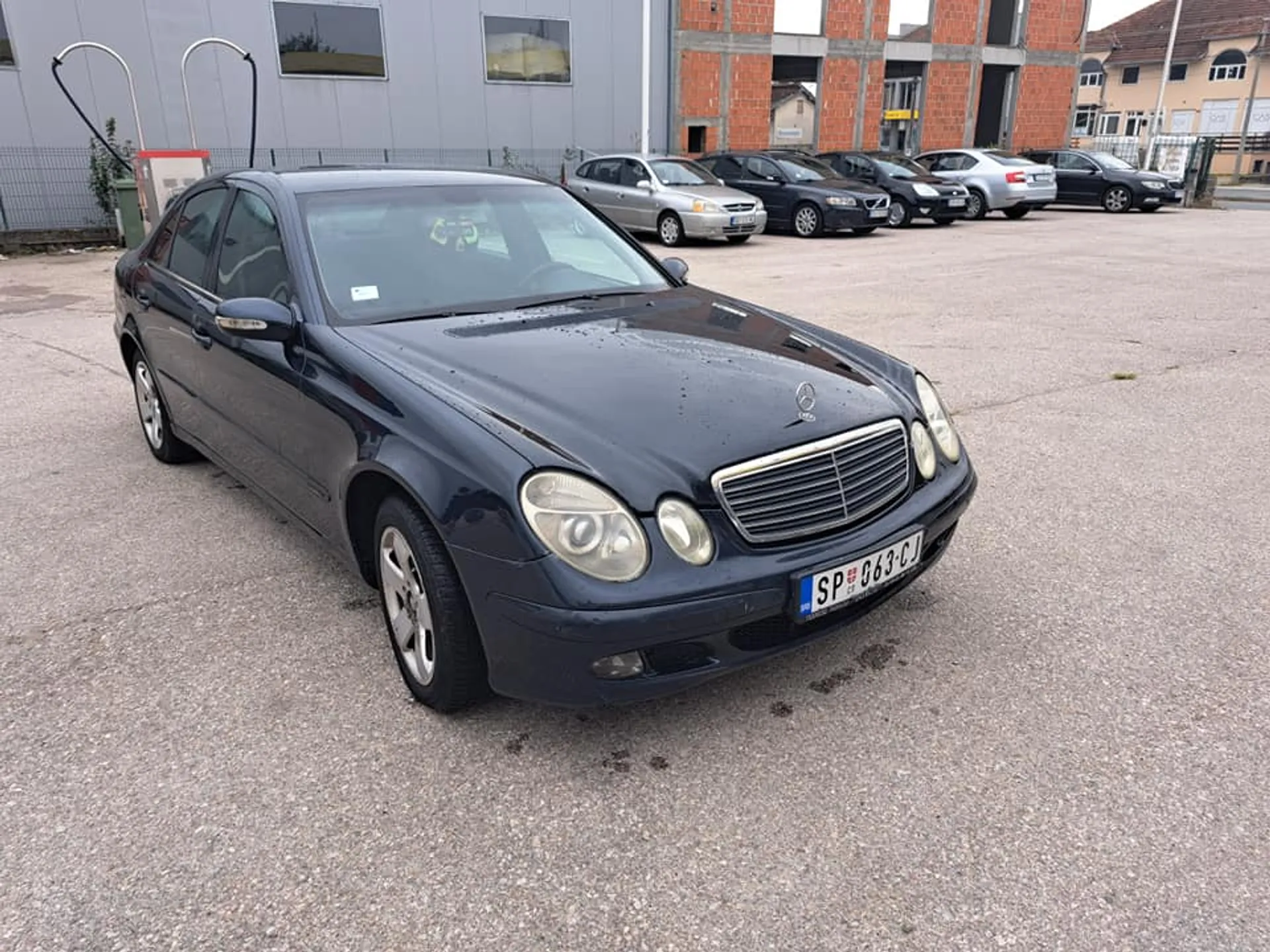 Mercedes-Benz E 200 Reg.dugo.d.o.b.a.r 3.520 € Dizel, 2003 god. Polovni automobili, polovan auto, prodajem auto na sajtu za polovne automobile prodajemauto.rs