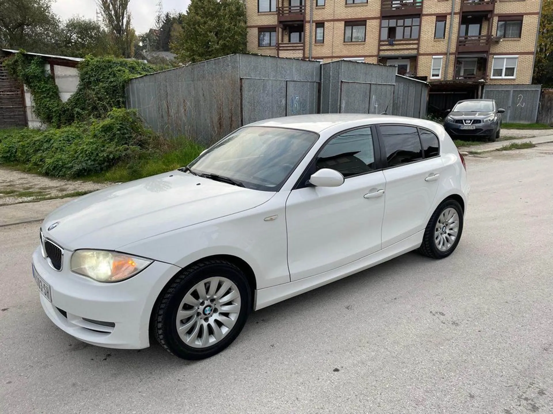 BMW 1 Series 3.550 € Dizel, 2009 god. Polovni automobili, polovan auto, prodajem auto na sajtu za polovne automobile prodajemauto.rs