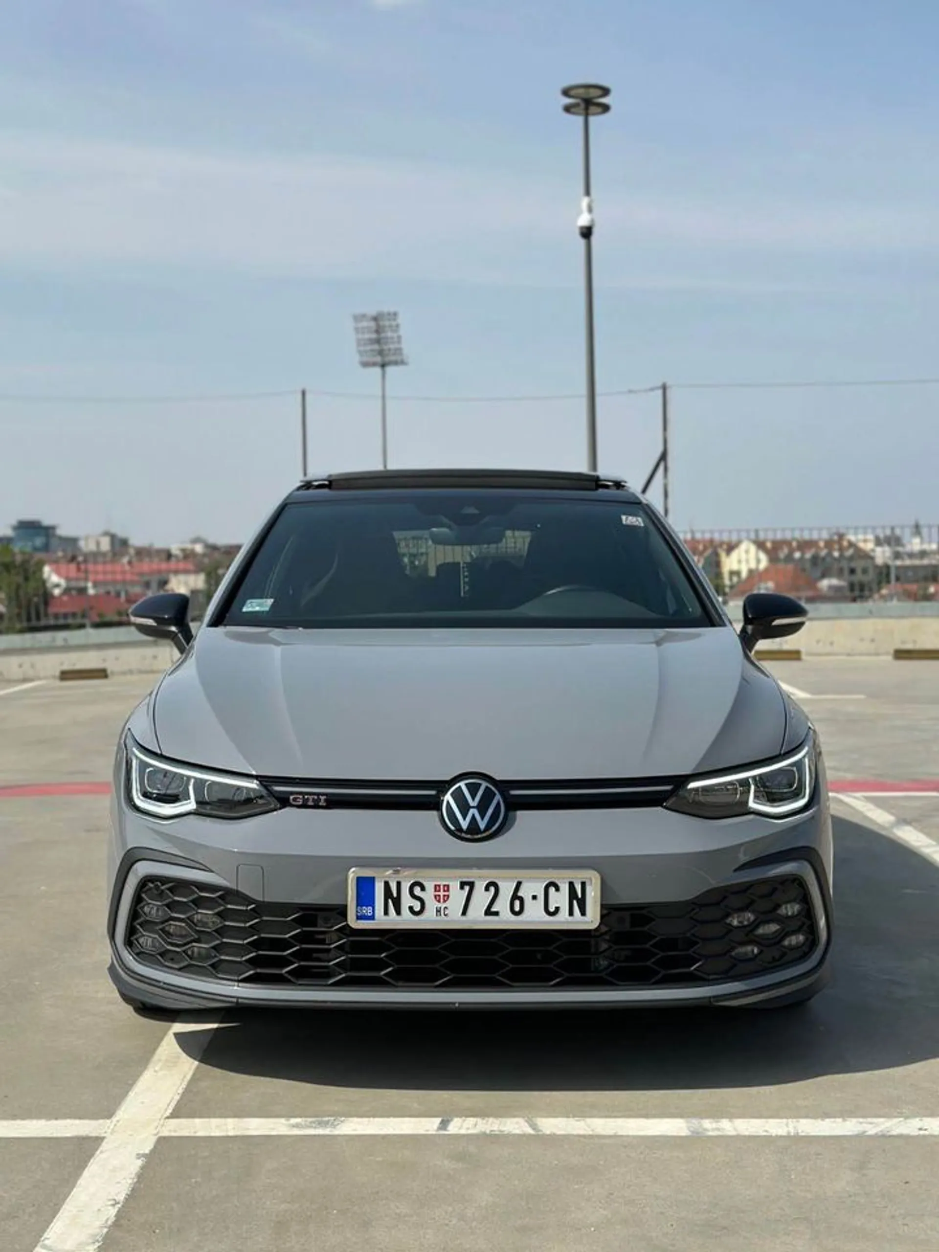 Volkswagen Golf 8 GTI IQ Pano 35.500 € Benzin, 2022 god. Polovni automobili, polovan auto, prodajem auto na sajtu za polovne automobile prodajemauto.rs