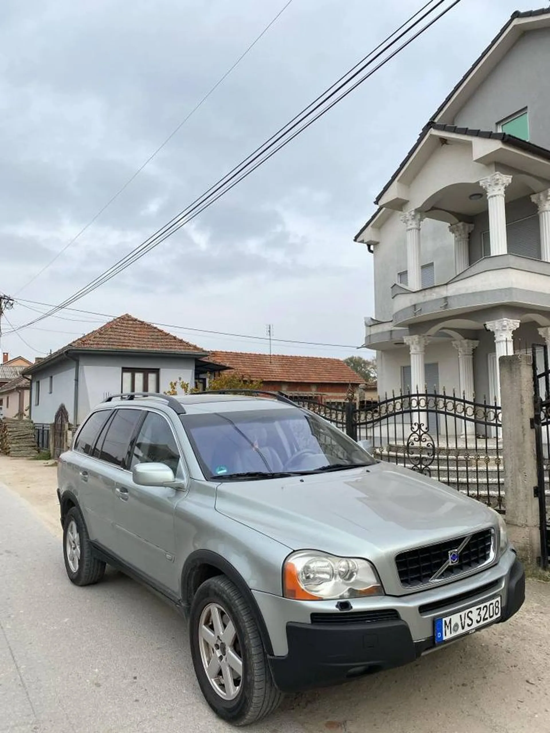 Volvo XC90 3.800 € Dizel, 2004 god. Polovni automobili, polovan auto, prodajem auto na sajtu za polovne automobile prodajemauto.rs