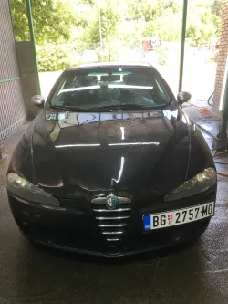 Polovni automobili Alfa Romeo 147 1.6 R Benzin, 2005 god.