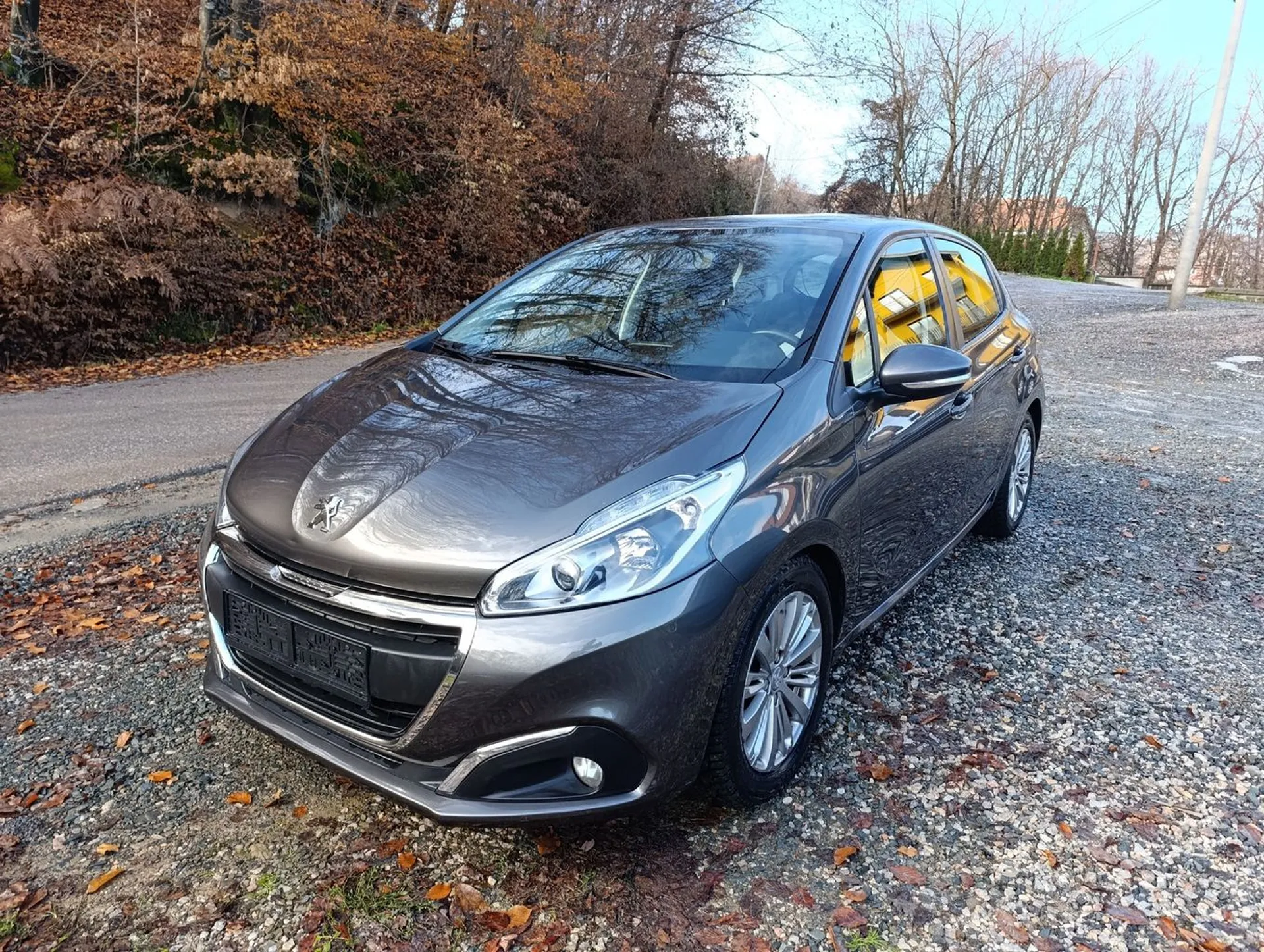 Peugeot 208 1.6 hdi Restajling 7.250 € Dizel, 2017 god. Polovni automobili, polovan auto, prodajem auto na sajtu za polovne automobile prodajemauto.rs