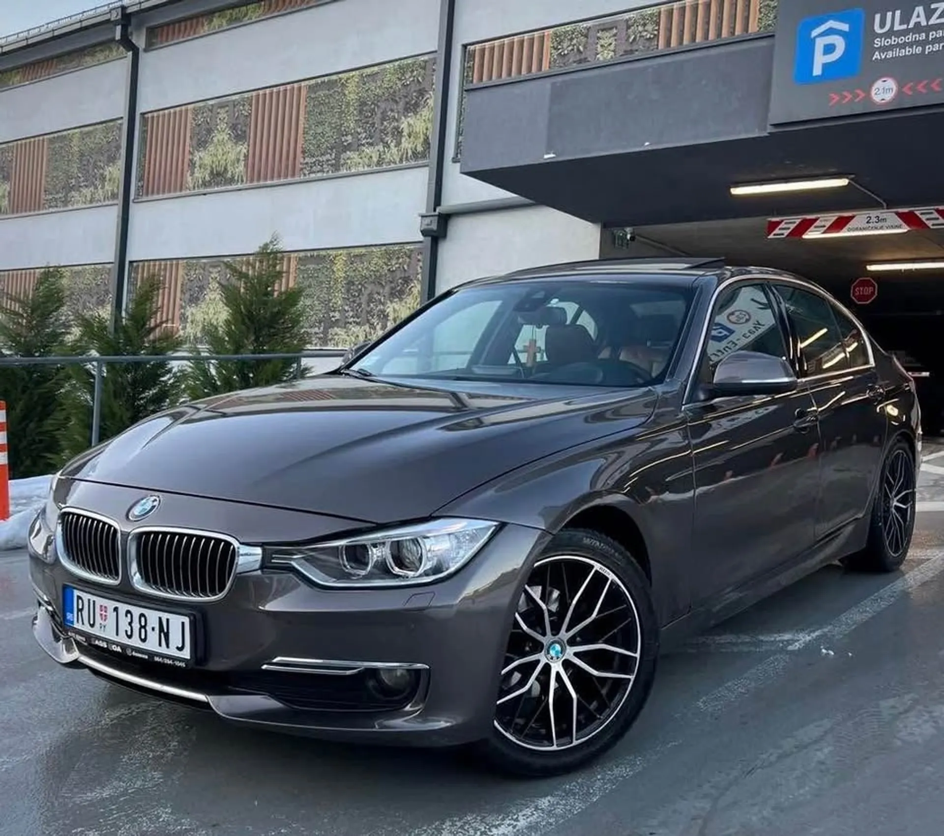 BMW 3 Series 320 LUXURY/ŠIBER/NOV 12.490 € Dizel, 2012 god. Polovni automobili, polovan auto, prodajem auto na sajtu za polovne automobile prodajemauto.rs