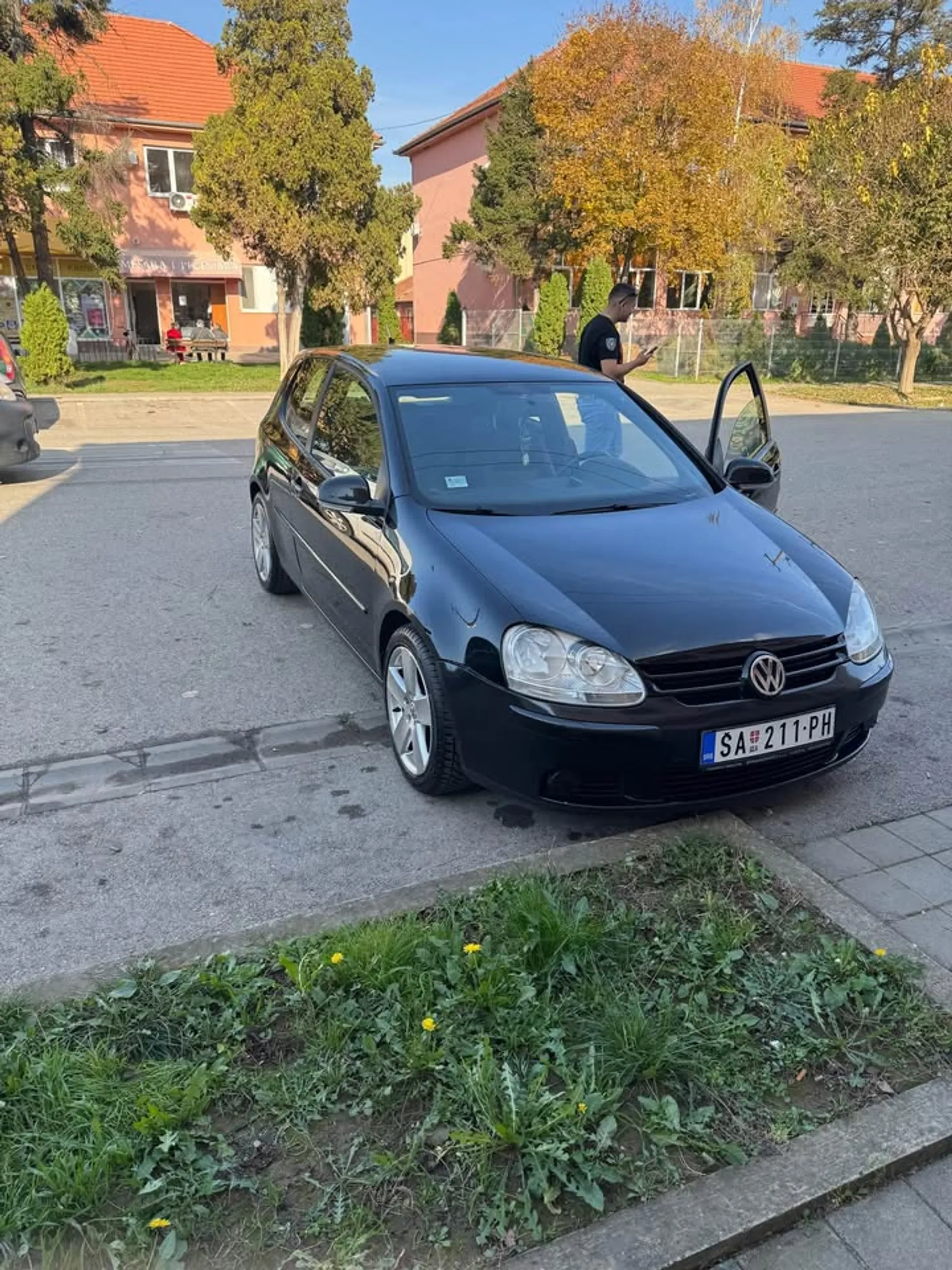 Volkswagen Golf 5 GOAL 3.500 € Benzin + Gas (TNG), 2006 god. Polovni automobili, polovan auto, prodajem auto na sajtu za polovne automobile prodajemauto.rs