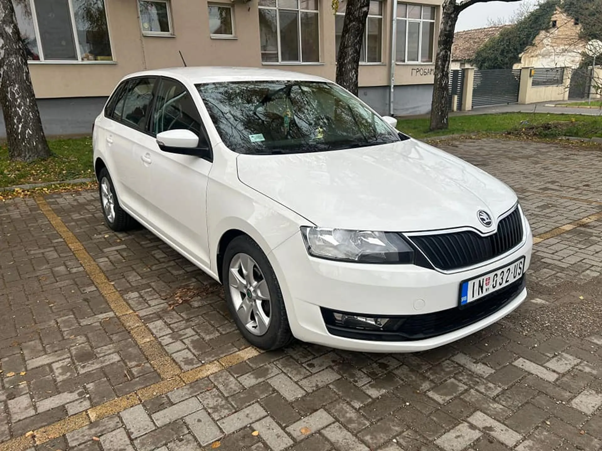 Skoda Rapid 1.0 TSI 7.600 € Benzin, 2017 god. Polovni automobili, polovan auto, prodajem auto na sajtu za polovne automobile prodajemauto.rs