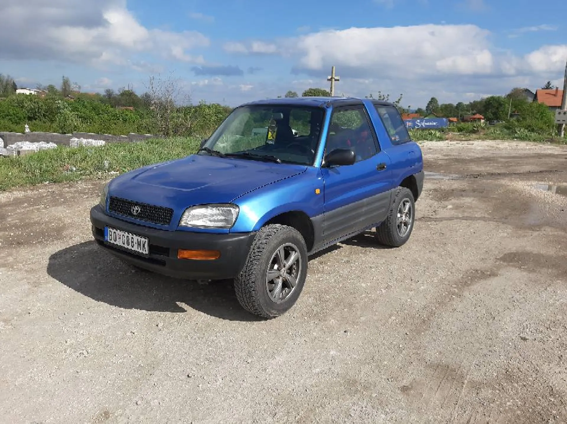 Toyota RAV4 3.500 € Benzin, 1997 god. Polovni automobili, polovan auto, prodajem auto na sajtu za polovne automobile prodajemauto.rs