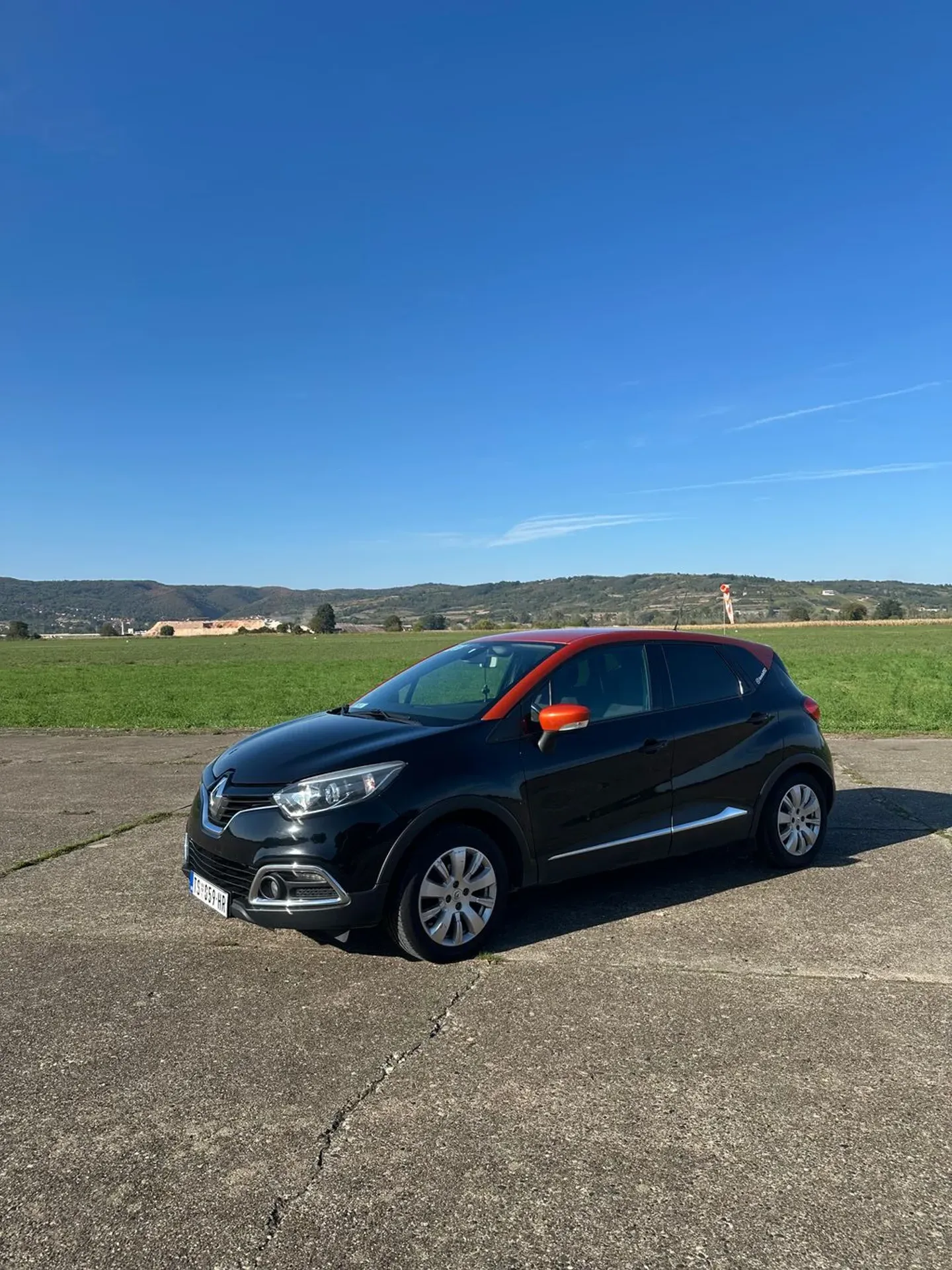 Renault Captur 0.9Tce 7.850 € Benzin, 2014 god. Polovni automobili, polovan auto, prodajem auto na sajtu za polovne automobile prodajemauto.rs