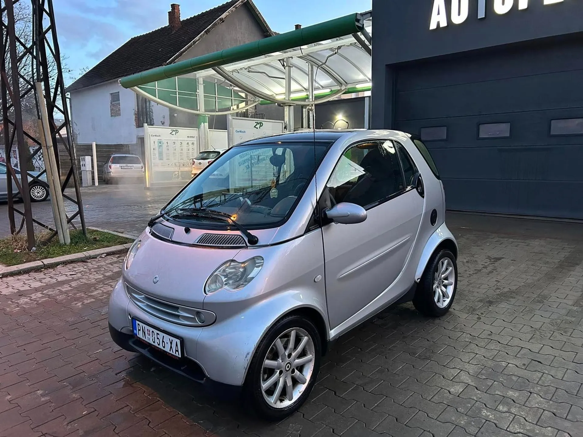 Smart Fortwo 700 grandstyle 2.500 € Benzin, 2006 god. Polovni automobili, polovan auto, prodajem auto na sajtu za polovne automobile prodajemauto.rs