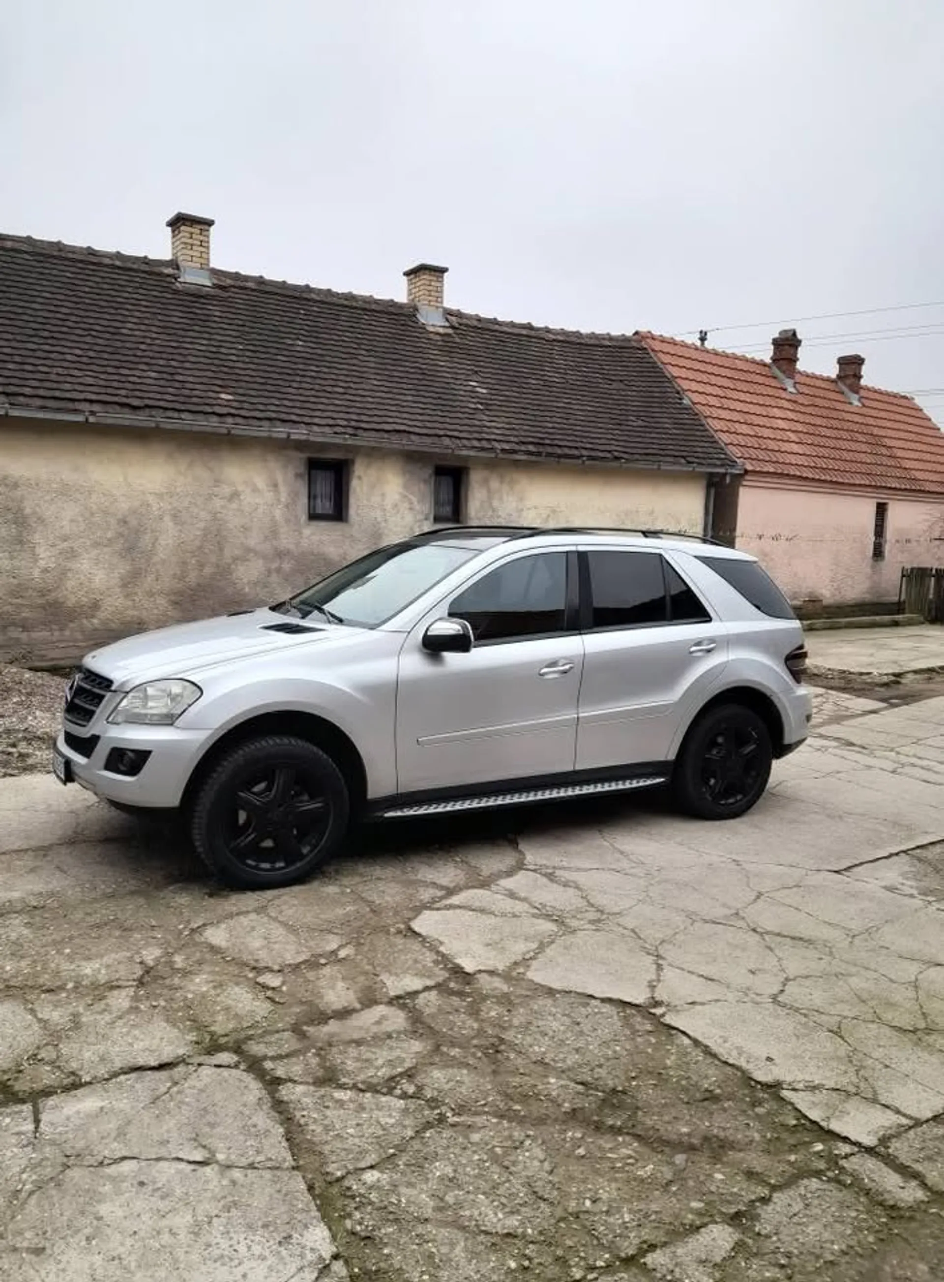 Mercedes-Benz ML 280 10.500 € Dizel, 2010 god. Polovni automobili, polovan auto, prodajem auto na sajtu za polovne automobile prodajemauto.rs