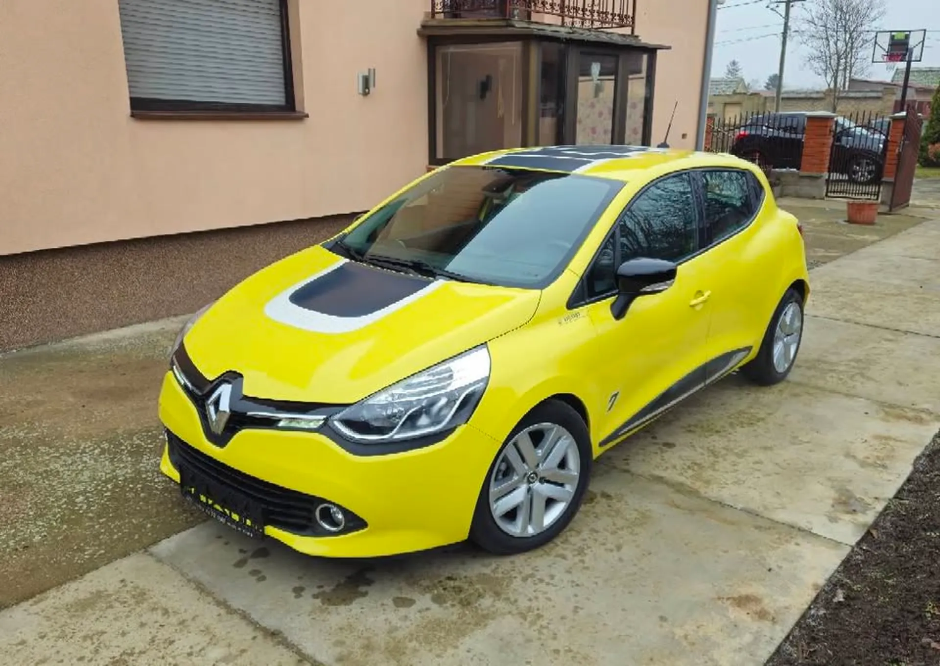 Renault Clio 0.9 TCe Edition 7 5.990 € Benzin, 2013 god. Polovni automobili, polovan auto, prodajem auto na sajtu za polovne automobile prodajemauto.rs