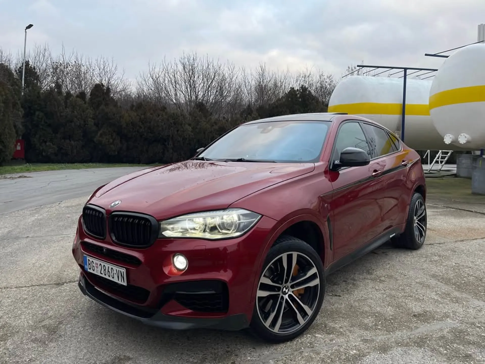 BMW X6 m50d M Performance 40.000 € Dizel, 2016 god. Polovni automobili, polovan auto, prodajem auto na sajtu za polovne automobile prodajemauto.rs