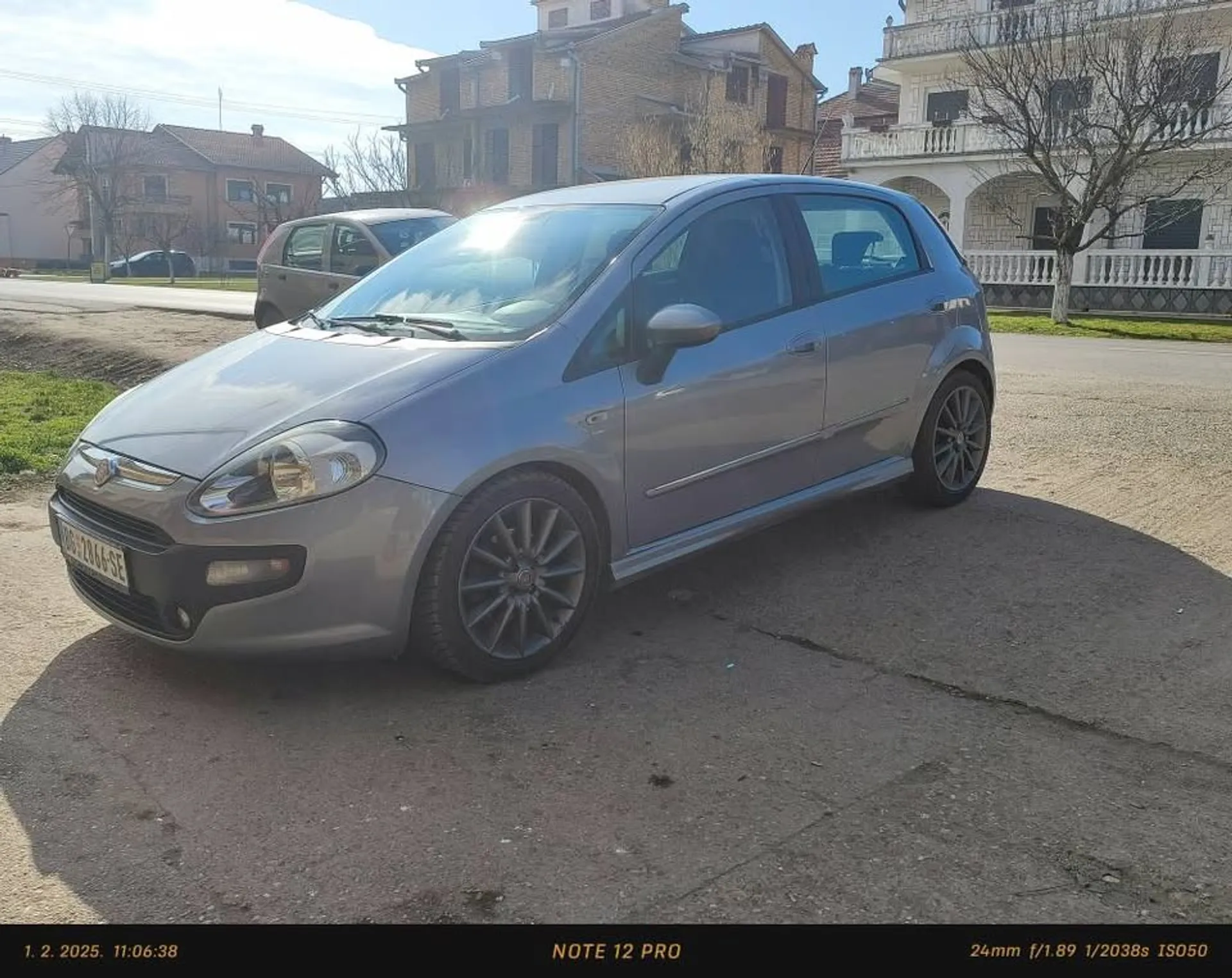 Fiat Grande Punto EVO 1.3 M.Jet 3.650 € Dizel, 2010 god. Polovni automobili, polovan auto, prodajem auto na sajtu za polovne automobile prodajemauto.rs