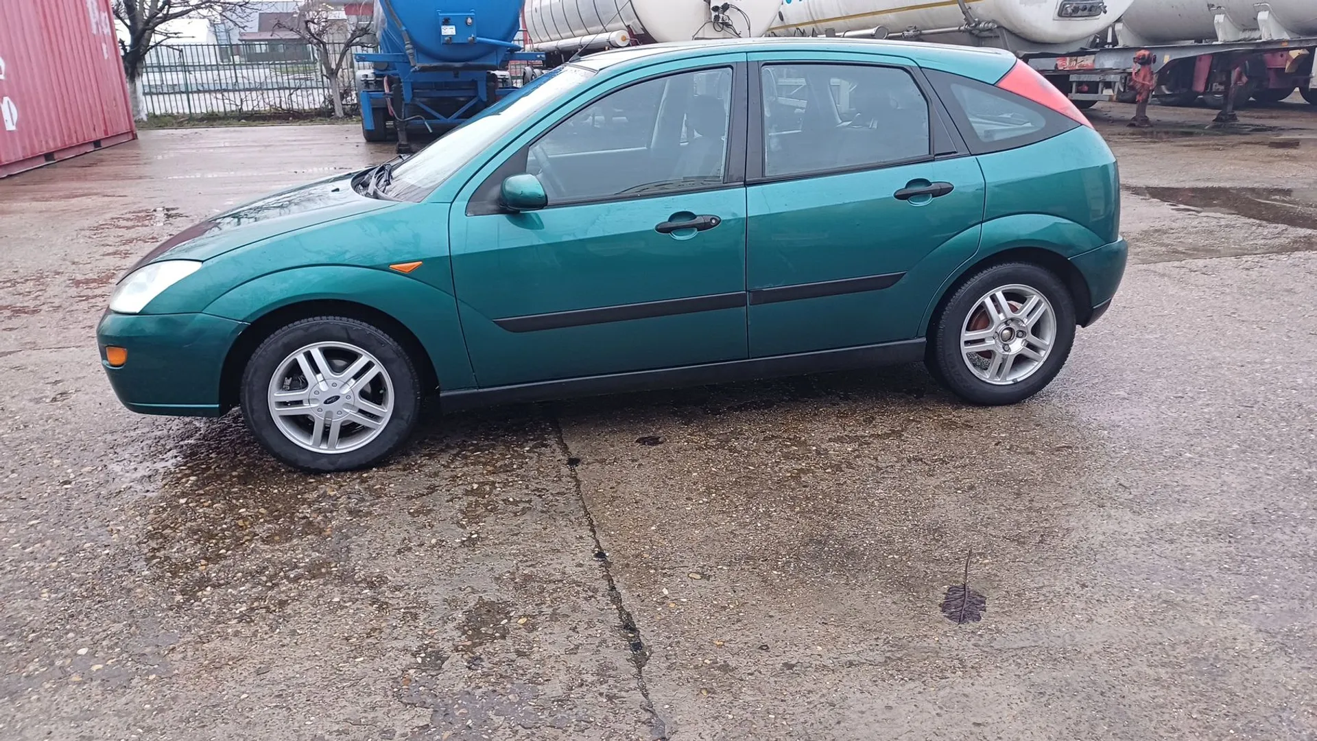 Ford Focus 1.8tddi 1.000 € Dizel, 2001 god. Polovni automobili, polovan auto, prodajem auto na sajtu za polovne automobile prodajemauto.rs